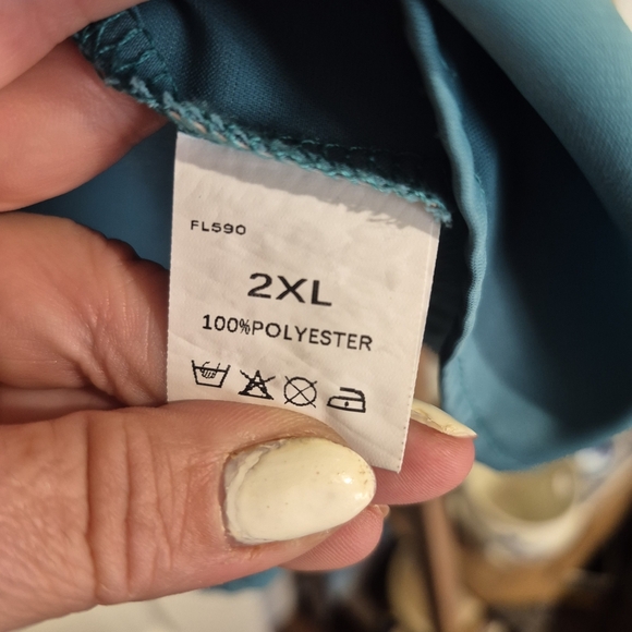 Elegant Teal Blue Women's Top 2Xl - Picture 3 of 4